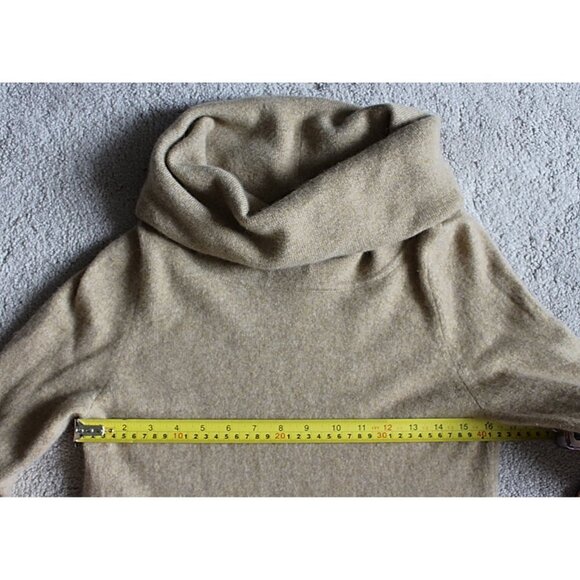 Cynthia Rowley - 100% Cashmere Oversize Cowl Neck Tunic in Tan, Medium - Picture 5 of 10